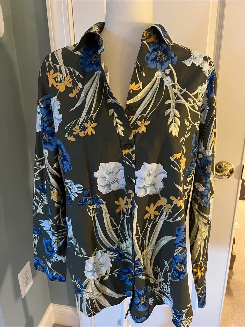 Chico's Olive Floral Button-Down Shirt with Blue & Cream Blooms